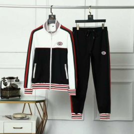 Picture of Gucci SweatSuits _SKUGuccim-3xl24c0428512